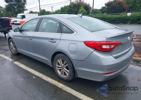 2017 Hyundai Sonata Se z USA, uszkodzony, nr VIN 5NPE24AFXHH522739